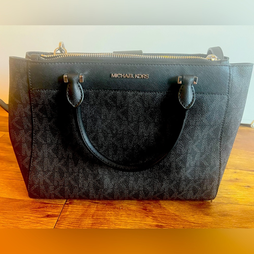 Michael Kors Large Purse - NEW